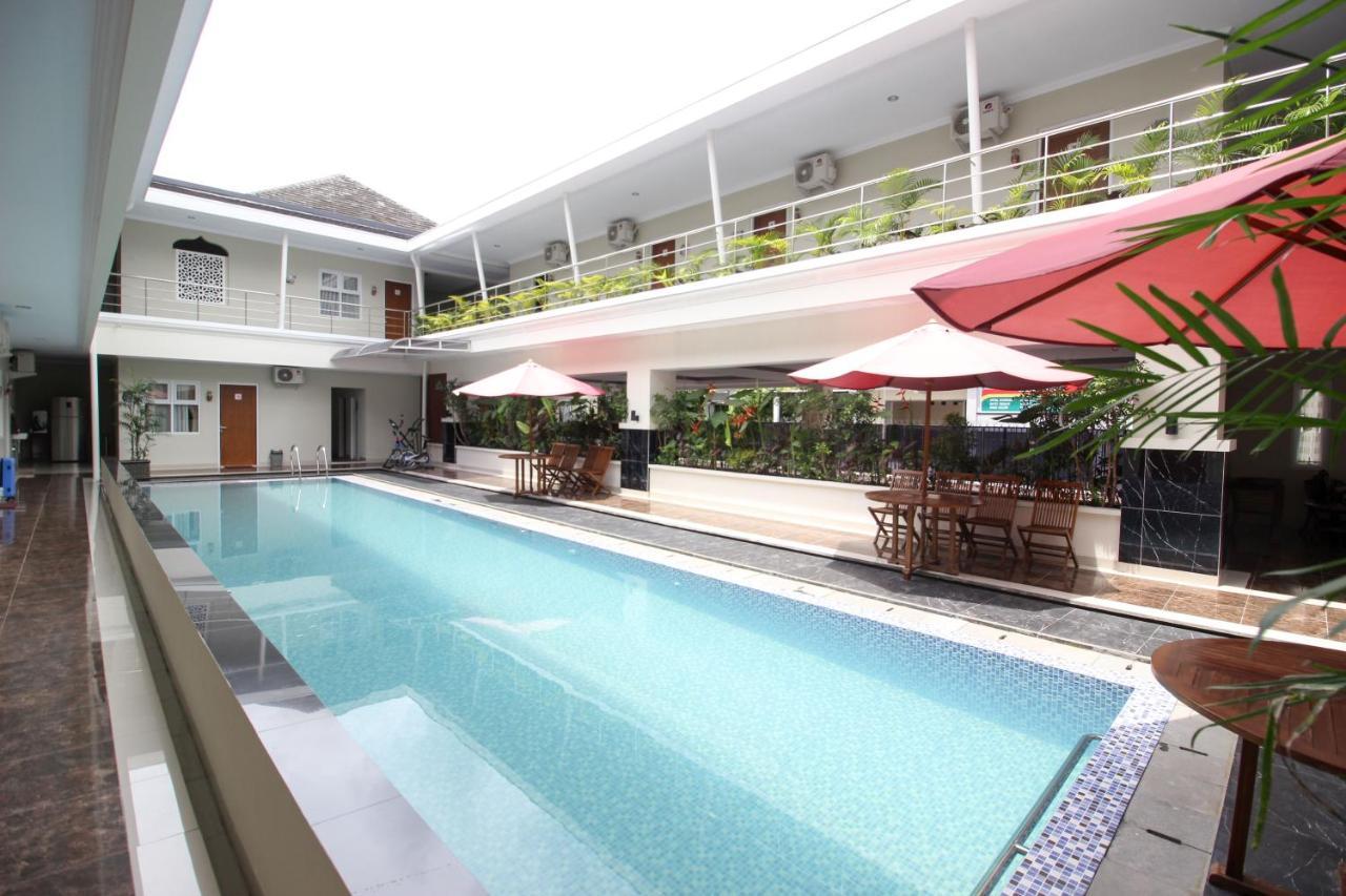 Reddoorz Syariah Plus @ Jakal Bawah 3 Kejayan Exterior photo